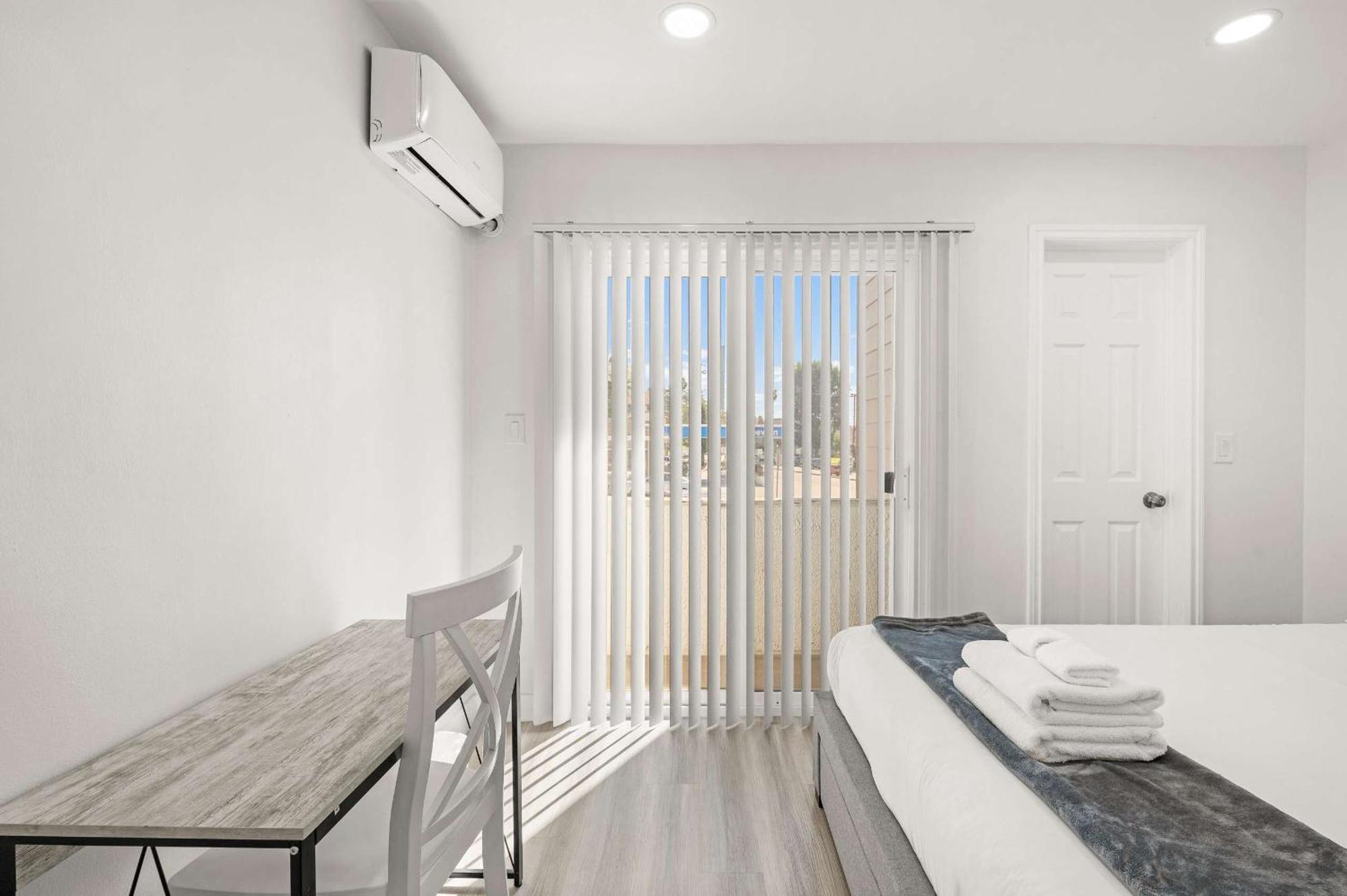 New Renovated 2B2B Apt Self Checkin Free Parking 1 Pasadena Buitenkant foto
