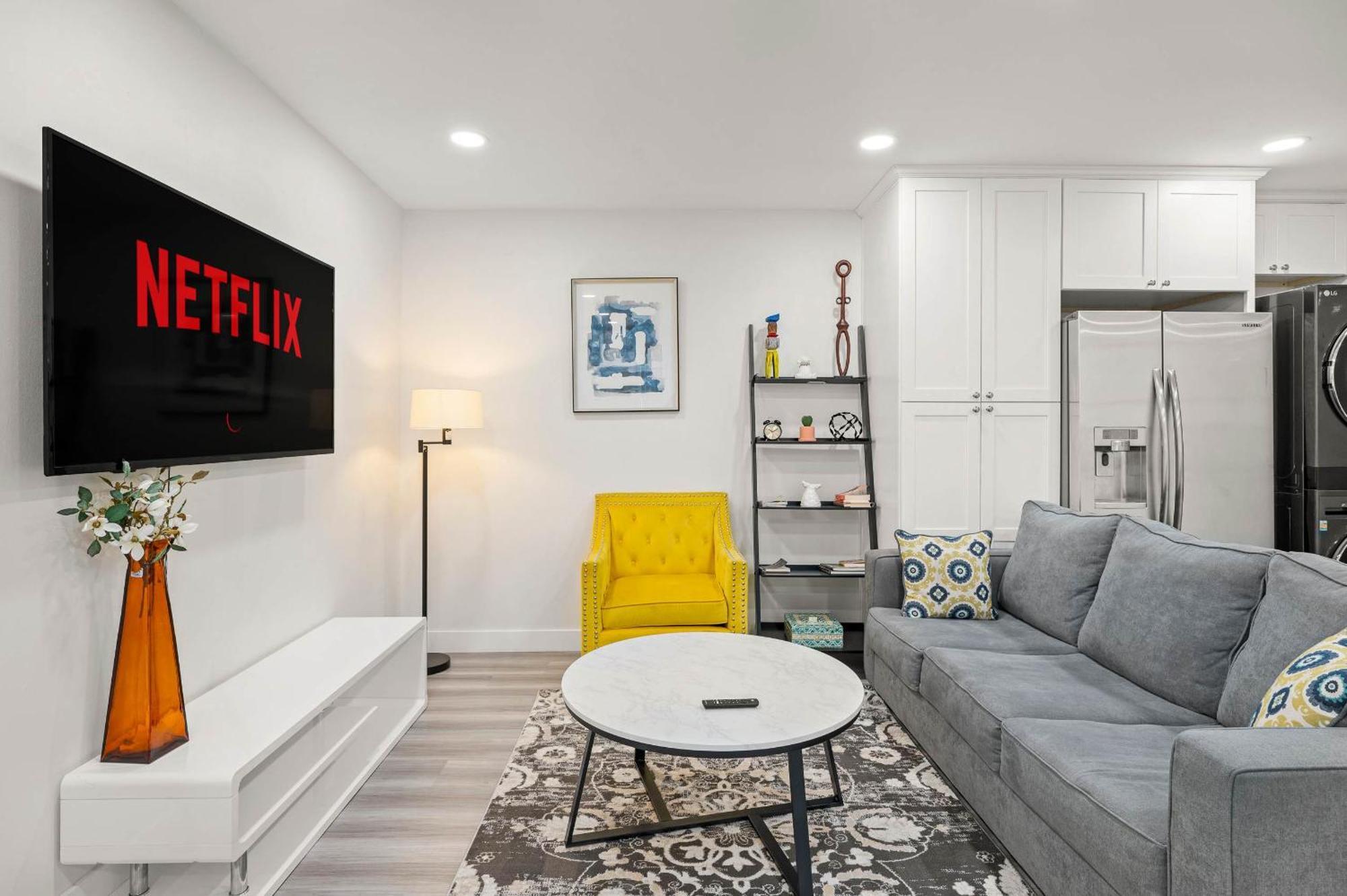 New Renovated 2B2B Apt Self Checkin Free Parking 1 Pasadena Buitenkant foto